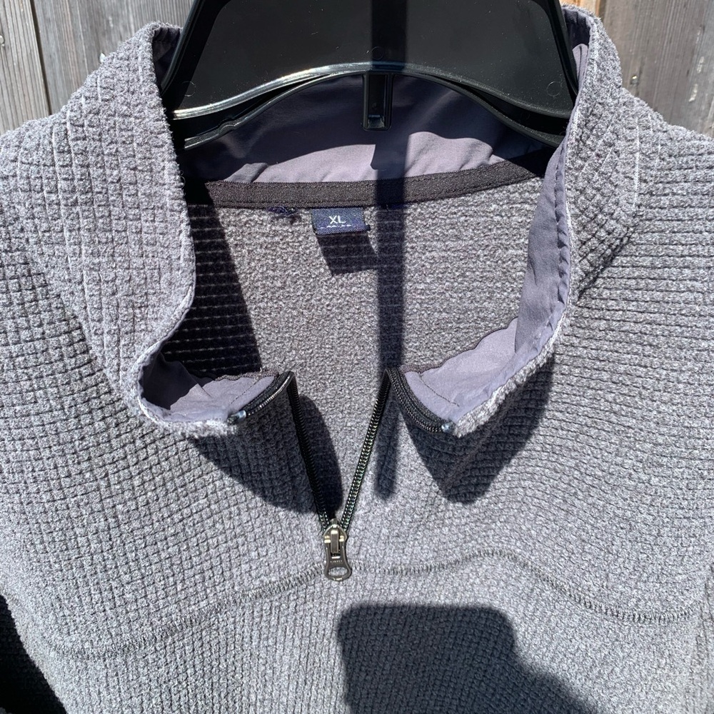 Gap Grey Half Zip Pullover Sweater Sweatshirt Top - image 5